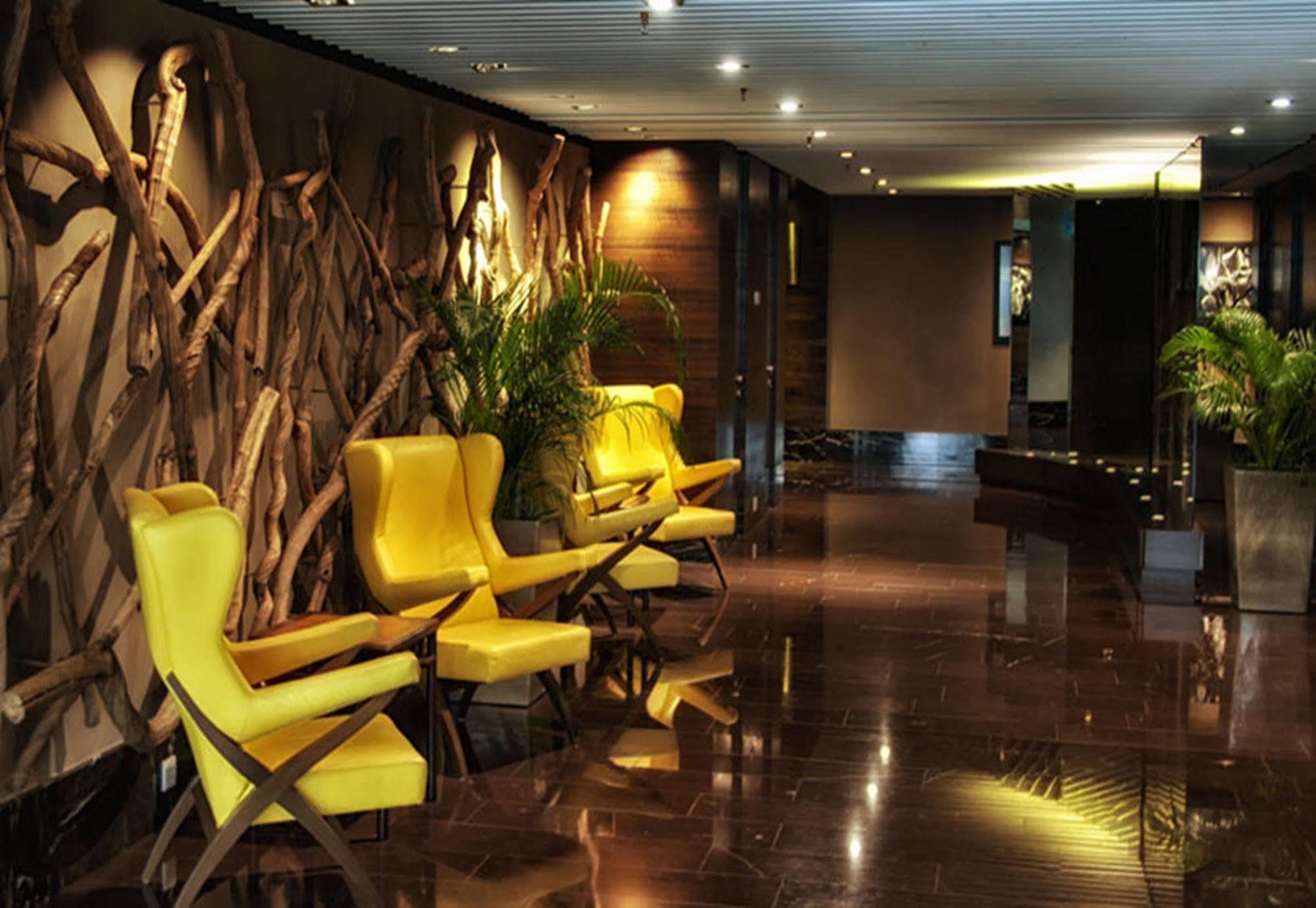 Gtower Hotel Kuala Lumpur Ngoại thất bức ảnh The lobby of the hotel