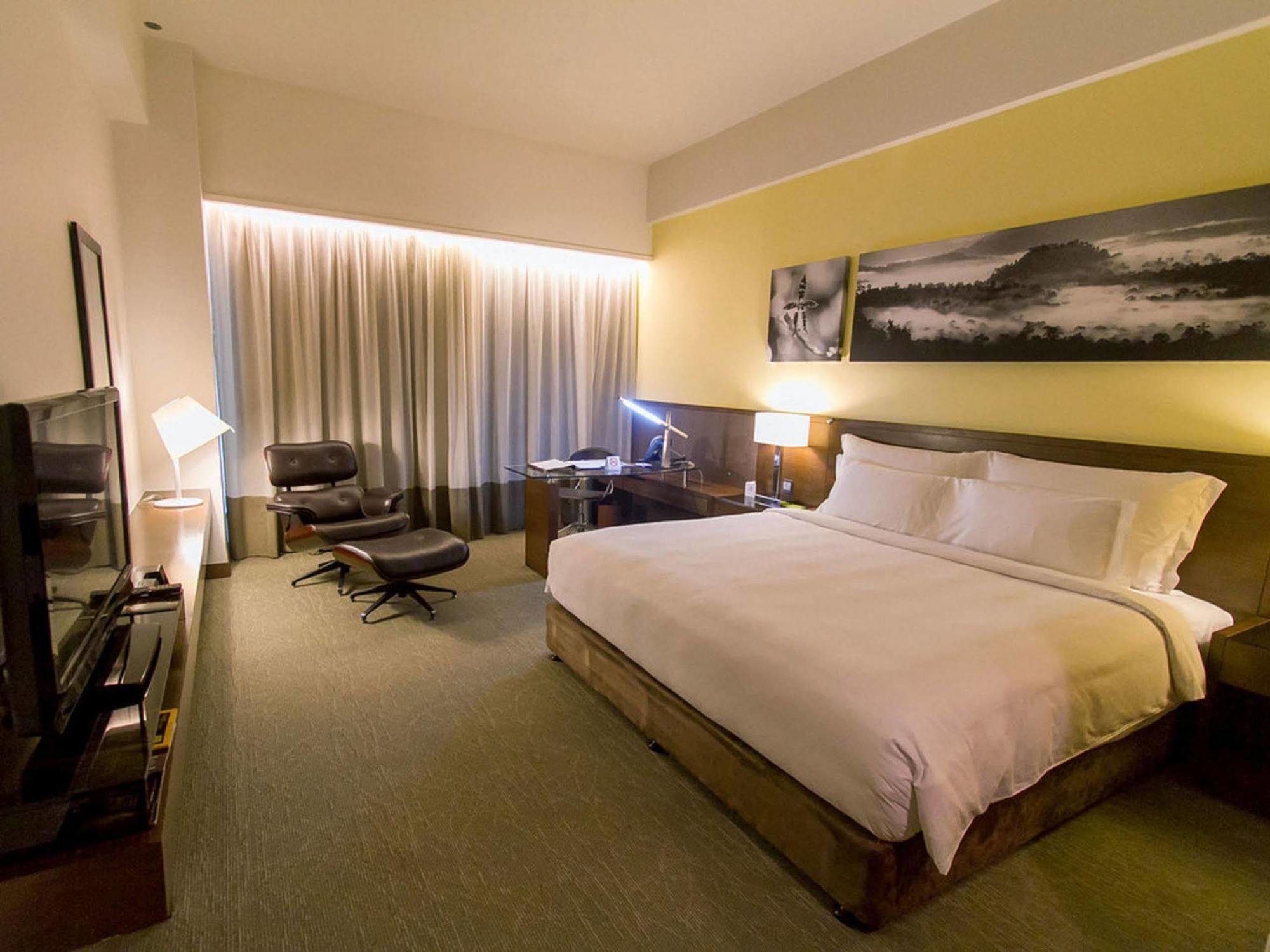 Gtower Hotel Kuala Lumpur Ngoại thất bức ảnh Deluxe Room