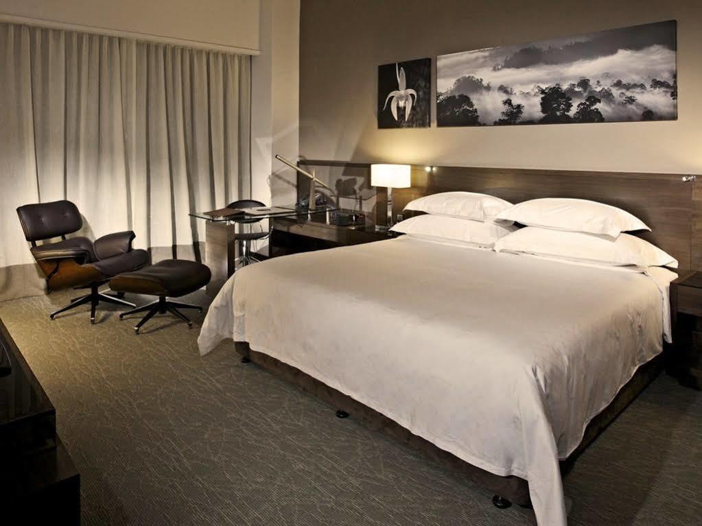 Gtower Hotel Kuala Lumpur Ngoại thất bức ảnh A room at the hotel