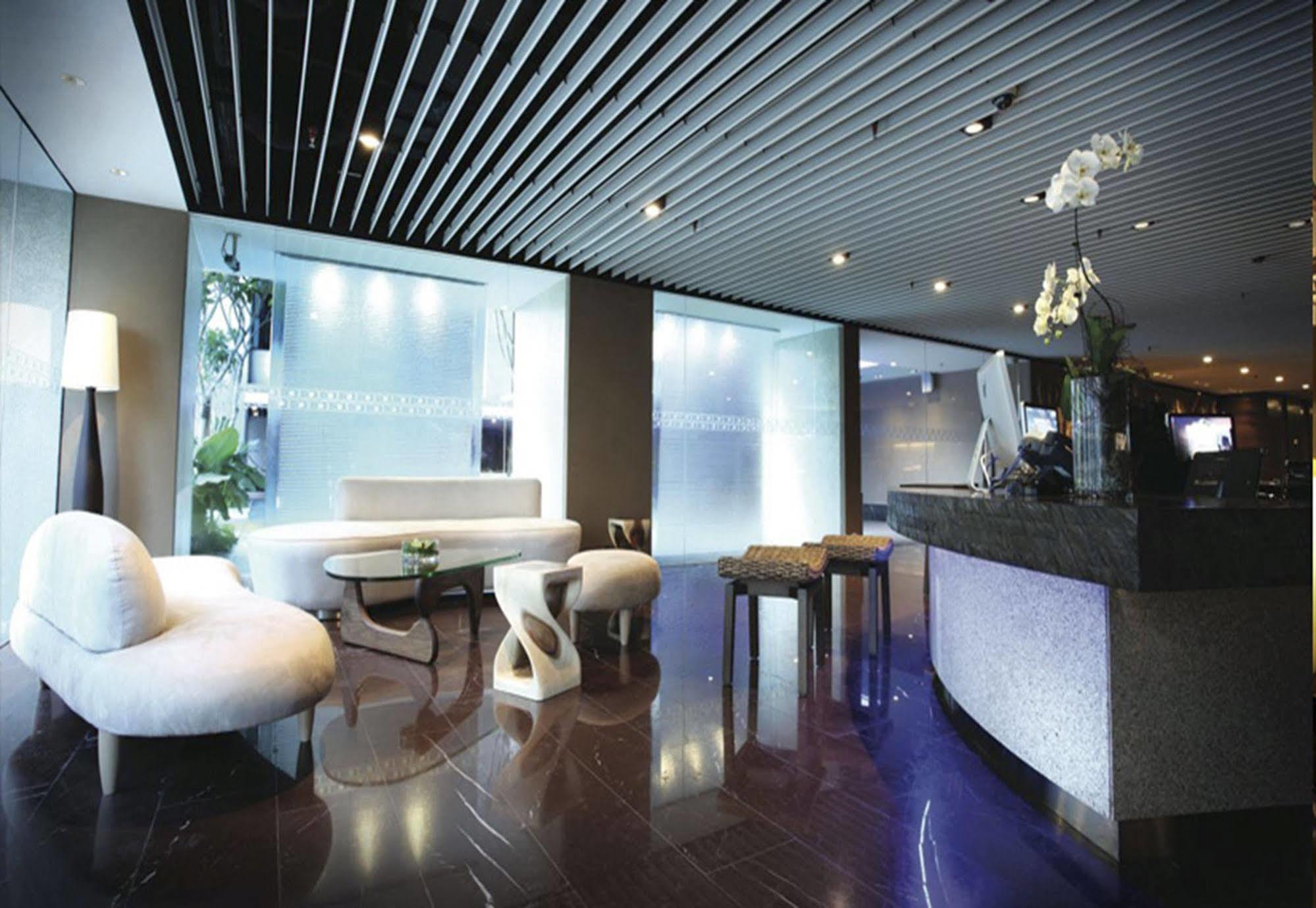 Gtower Hotel Kuala Lumpur Ngoại thất bức ảnh The interior of the lounge
