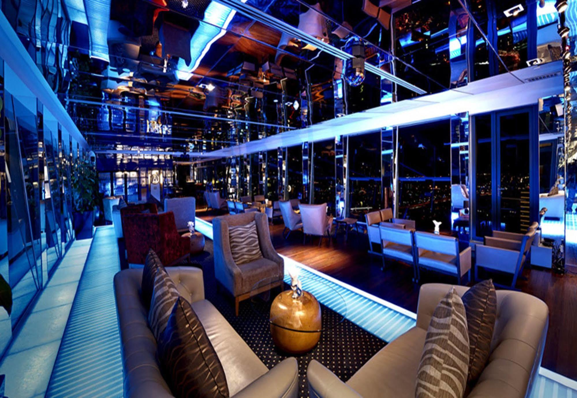 Gtower Hotel Kuala Lumpur Ngoại thất bức ảnh The interior of the bar